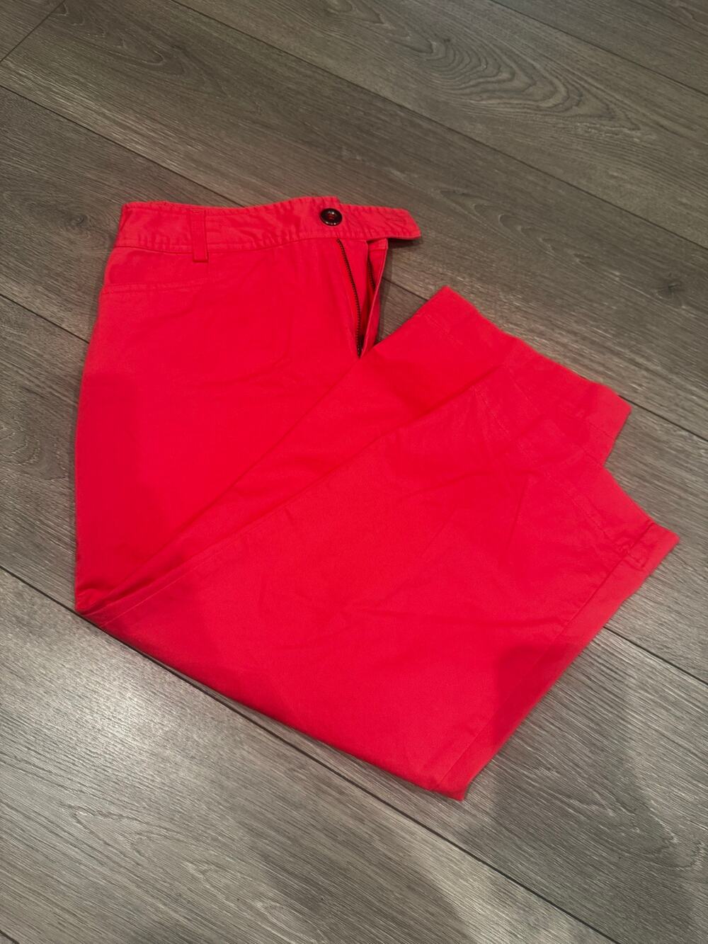 Christopher & Banks Bright Coral Capri Pants – Women’s Size 6